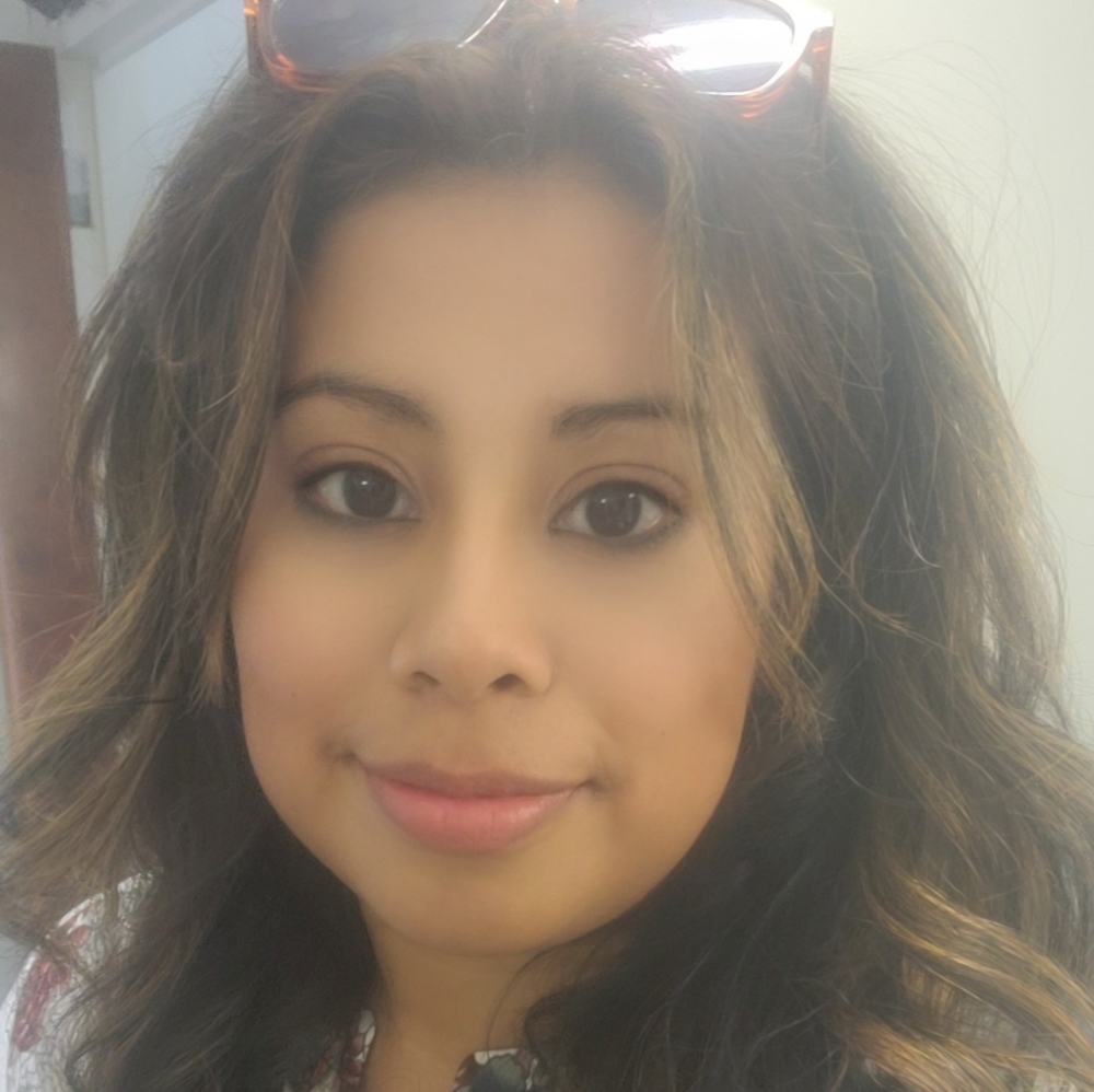 Meet your Posher, Stephanie